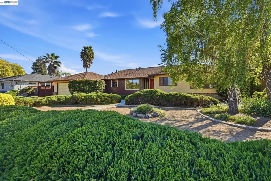 38149 Glenmoor Dr., Fremont, CA 94536 - #3