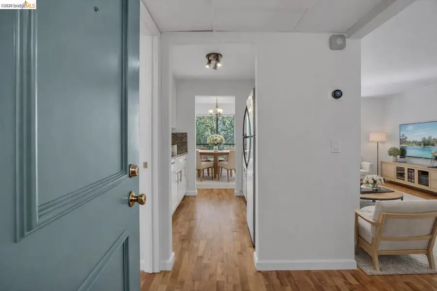 490 N Civic Dr #409, Walnut Creek, CA 94596 - #3