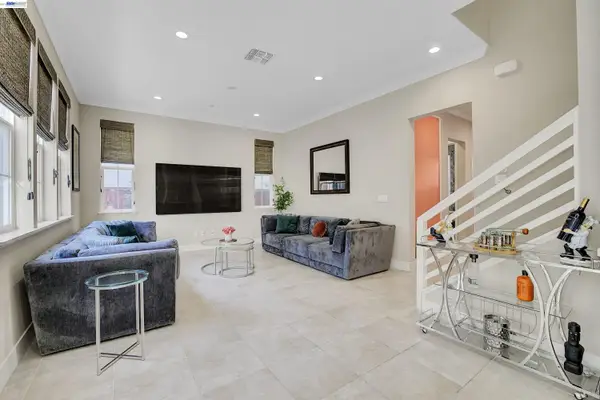 37515 Sea Bank St, Newark, CA 94560