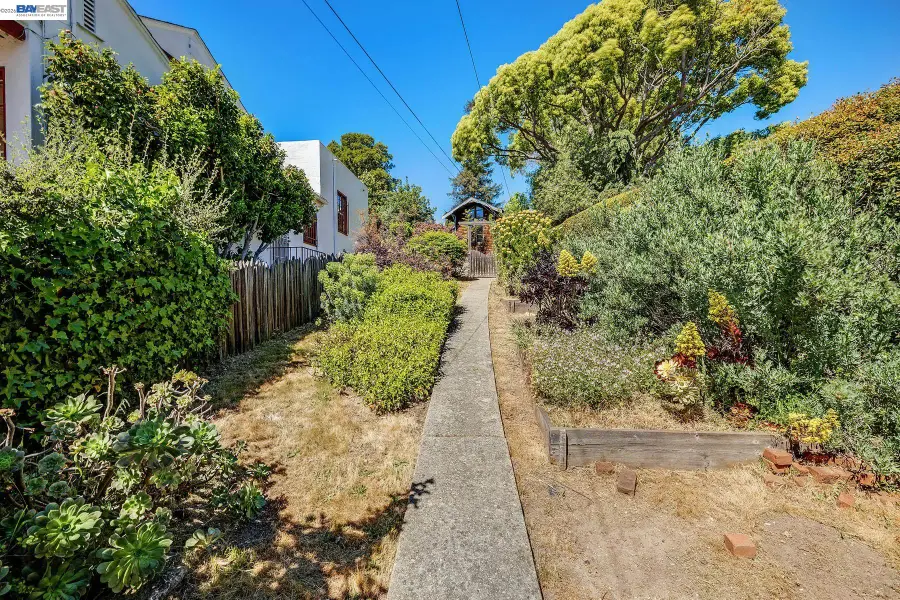 3261 Wyman Street, Oakland, CA 94619 - #3