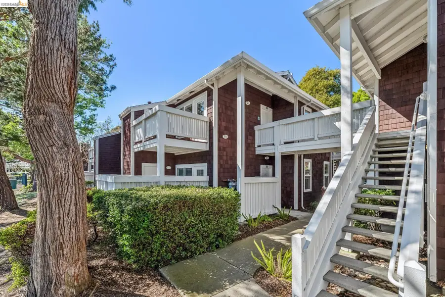 24 Bayside Ct, Richmond, CA 94804 - #2