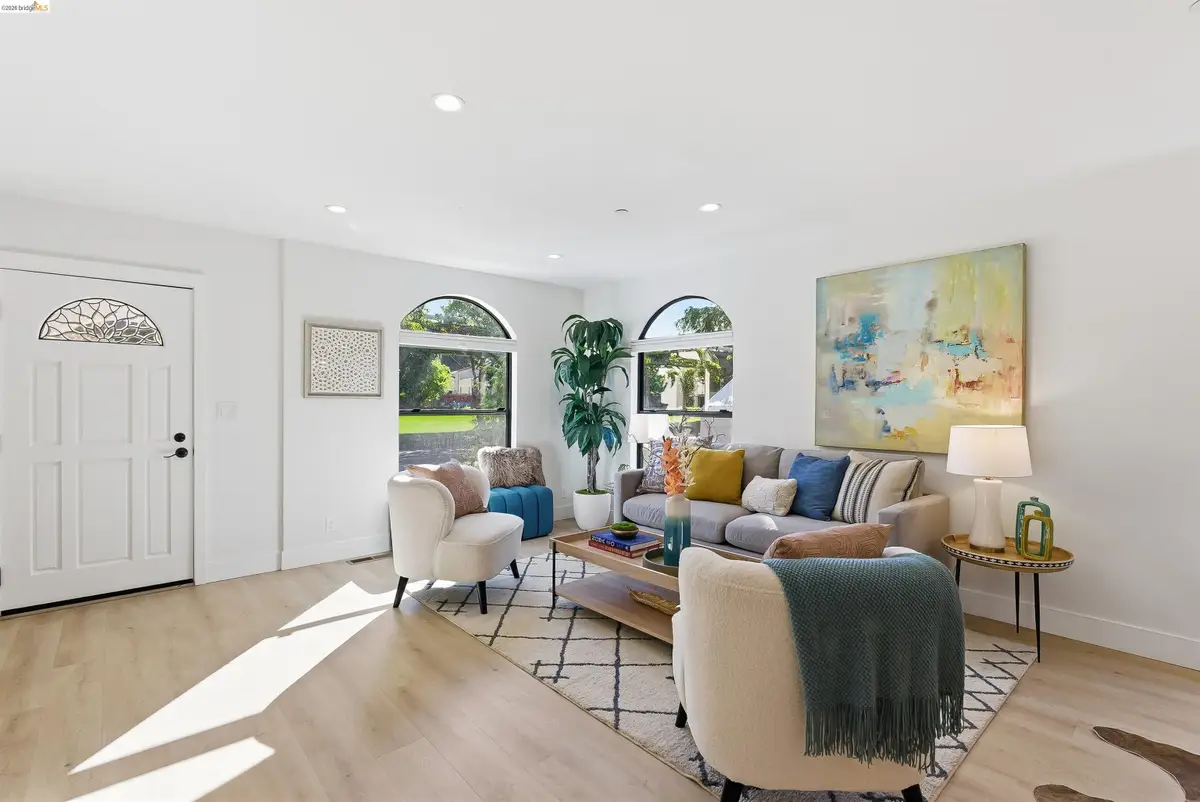 712 Masonic, Albany, CA 94706 - #1