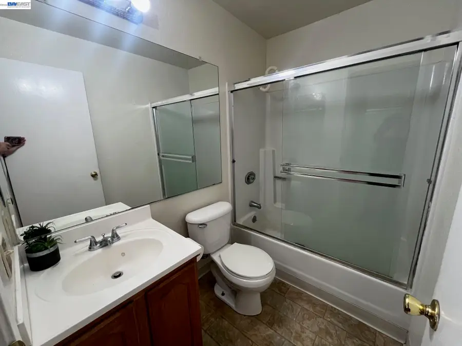16006 E 14th St #213, San Leandro, CA 94578 - #3