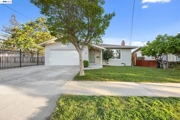 2151 Elm St, Livermore, CA 94551