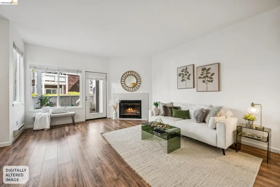 91 Marina Lakes Dr, Richmond, CA 94804 - #3