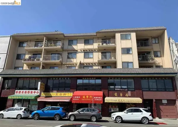 330 8th St #3D, Oakland, CA 94607