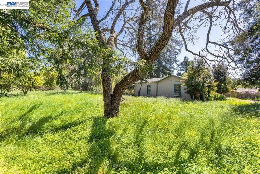 23932 Madeiros Ave, Hayward, CA 94541 - #2