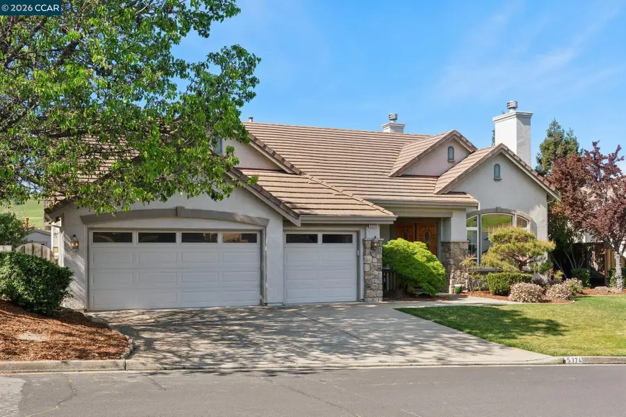 5374 Fernbank Dr, Concord, CA 94521 - #3