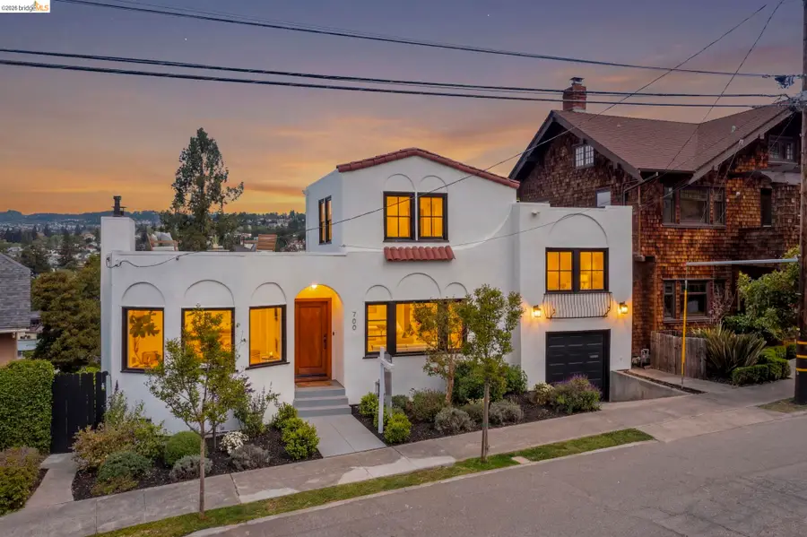 700 Calmar Ave., Oakland, CA 94610 - #2