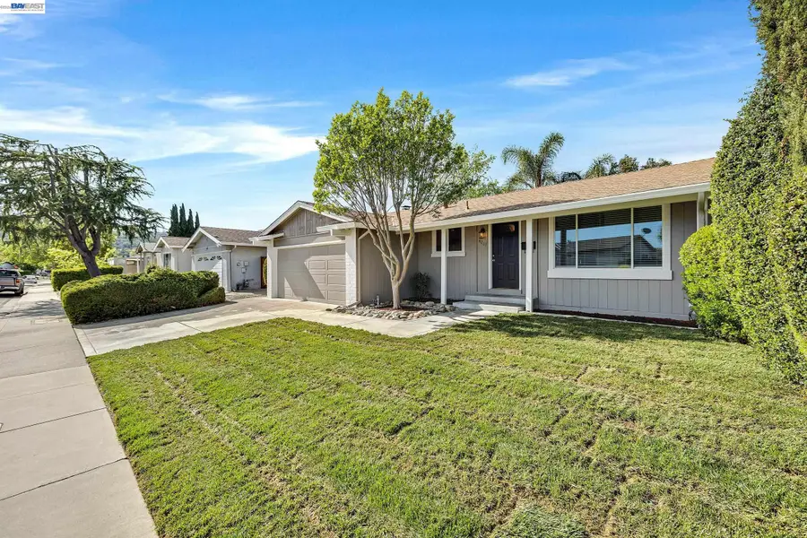 4061 Holland Dr, Pleasanton, CA 94588 - #2