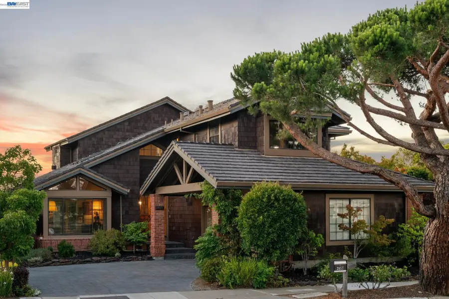 2857 Sea View Pkwy, Alameda, CA 94502 - #2