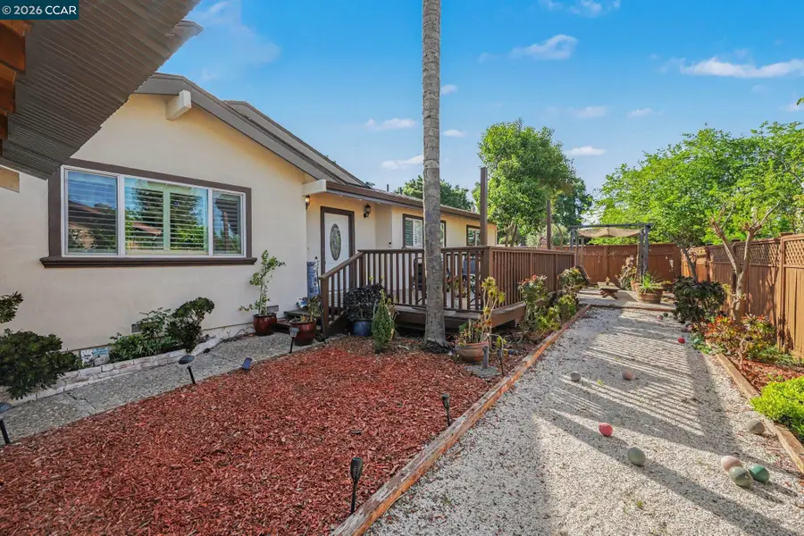 2035 Sherman Dr, Pleasant Hill, CA 94523 - #2