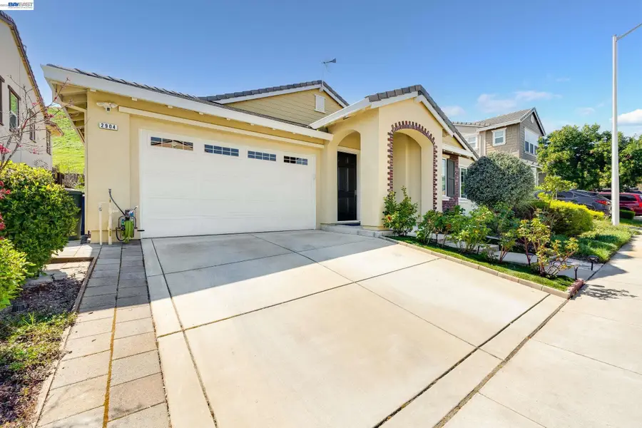 2904 Hanauma Bay Dr., Pittsburg, CA 94565 - #3