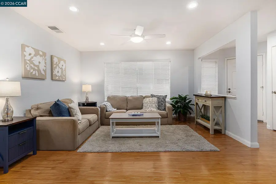 745 Bayshore St, Martinez, CA 94553 - #3