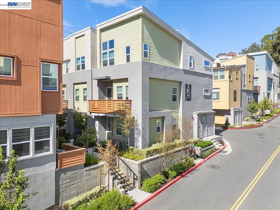 592 Somi Ct, Hayward, CA 94544 - #2