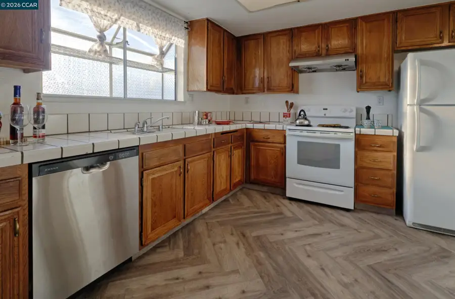 2585 El Portal Dr #C, San Pablo, CA 94806 - #3