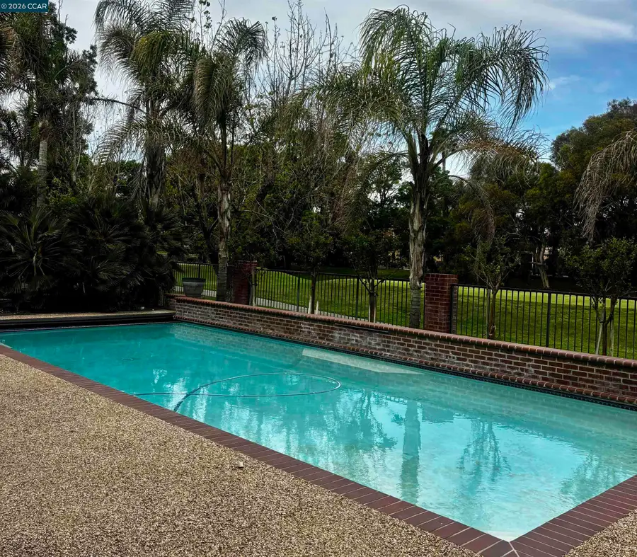 5666 Oakmont Ct, Discovery Bay, CA 94505 - #2