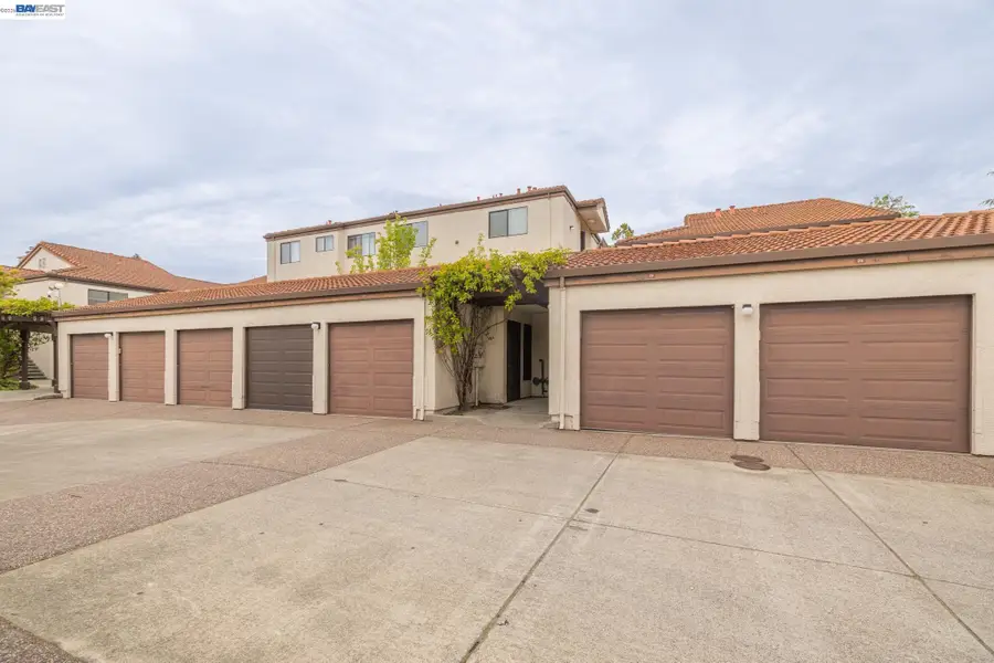 21103 Gary #318A, Castro Valley, CA 94546 - #3