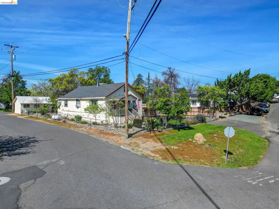 722 Oneida St., Angels Camp, CA 95222 - #2