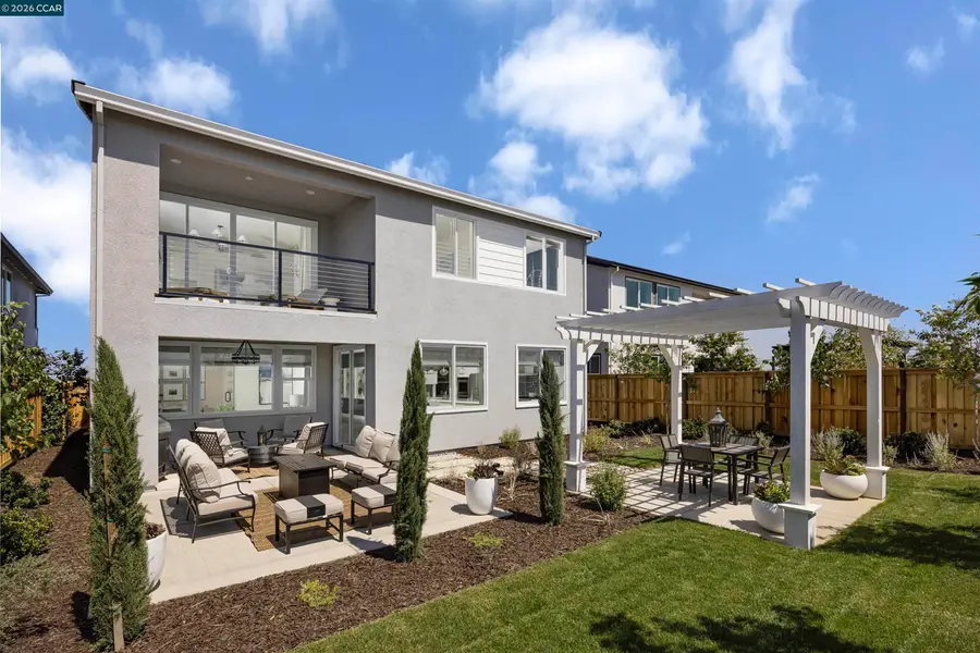 3612 Darnoch Ave., Lathrop, CA 95330 - #2