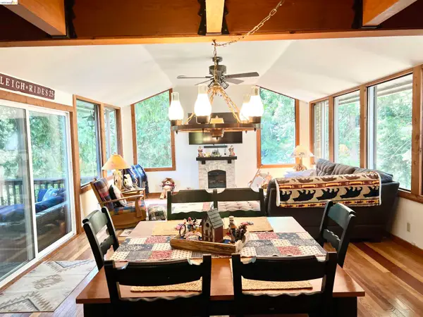 24086 Lama Hisum Rd, Mi Wuk Village, CA 95346