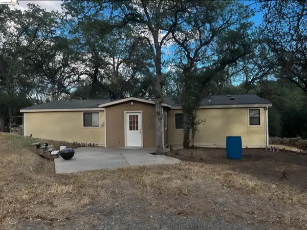 16612 Stagecoach Rd, Corning, CA 96021