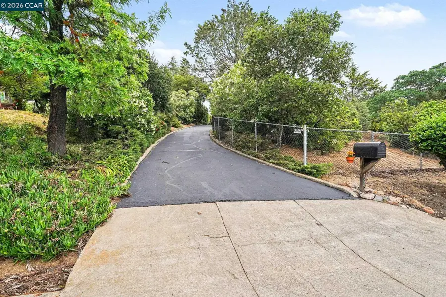 4885 Milden Rd, Martinez, CA 94553 - #2