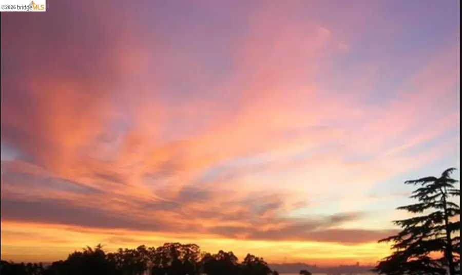 135 Alta Rd, Oakland, CA 94618 - #2