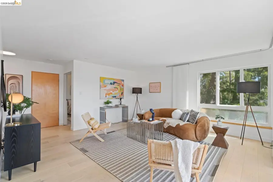 802 N Delaware St #APT 202, San Mateo, CA 94401 - #3