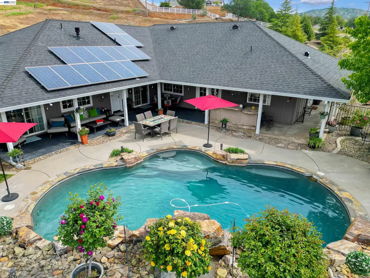 2767 Canoe St, Copperopolis, CA 95228 - #1