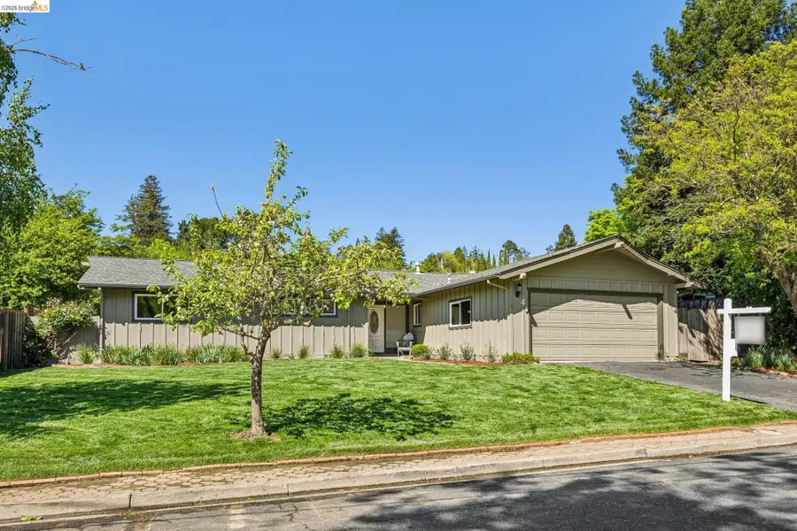 4 Camelford Ct, Moraga, CA 94556 - #2