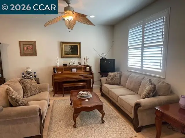 2499 Bellchase Dr, Manteca, CA 95336 - #2