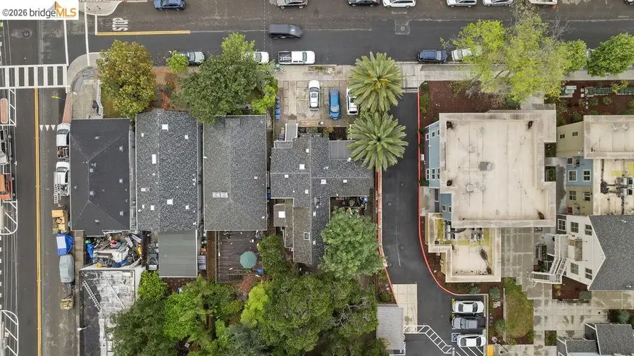 1817 Everett, Alameda, CA 94501 - #3