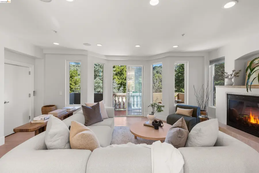 6839 Sherwick Dr, Berkeley, CA 94705 - #2