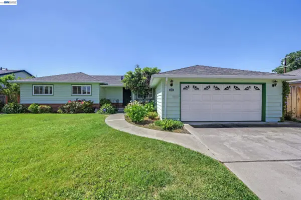 38573 Farwell Dr, Fremont, CA 94536