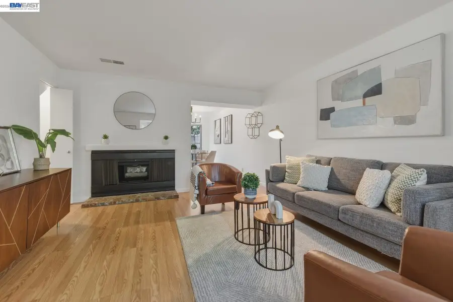 1245 Pine Creek Way #I, Concord, CA 94520 - #3