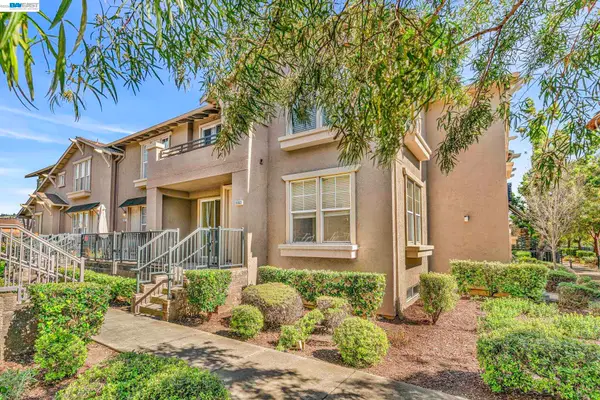 10863 Packard St #157, Oakland, CA 94603