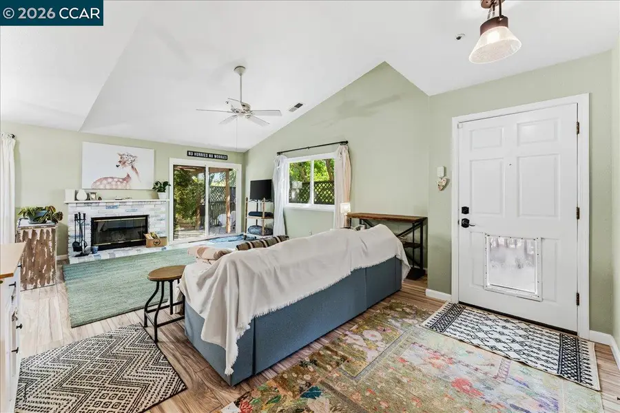 1734 Casa Grande St, Benicia, CA 94510 - #2