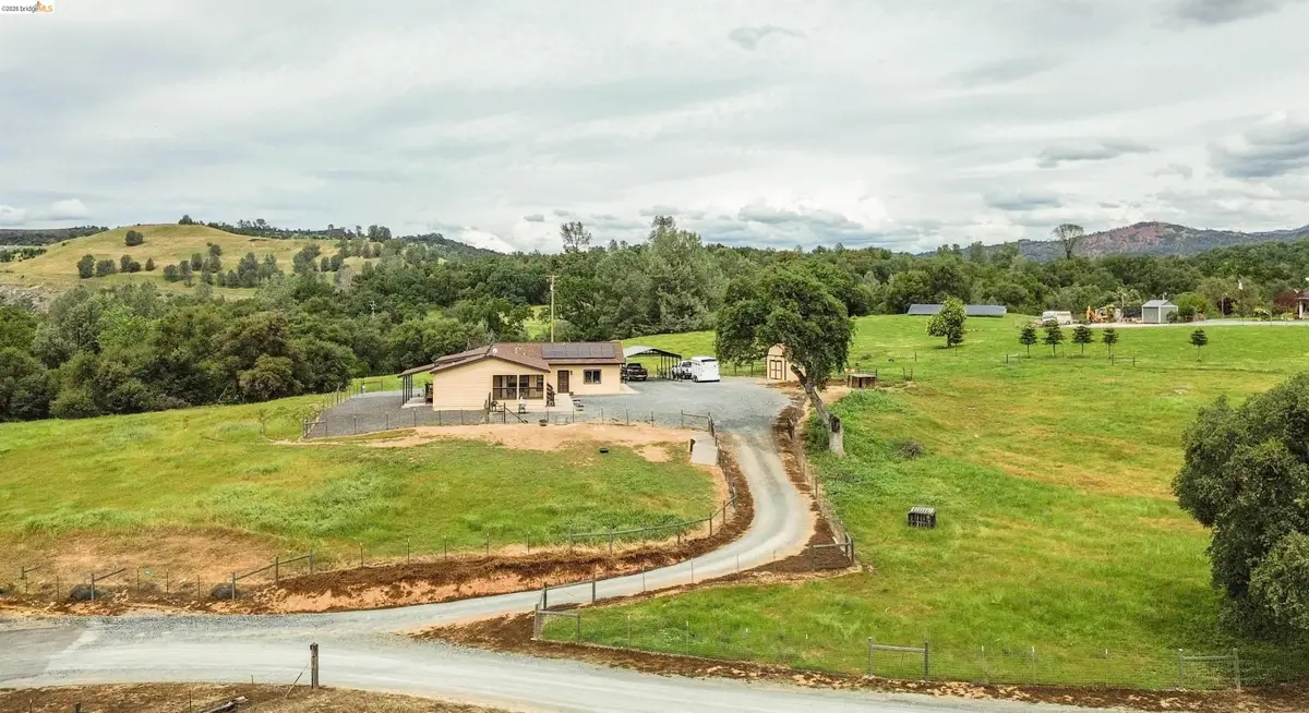 9955 Bell Mooney Rd, Jamestown, CA 95327 - #1