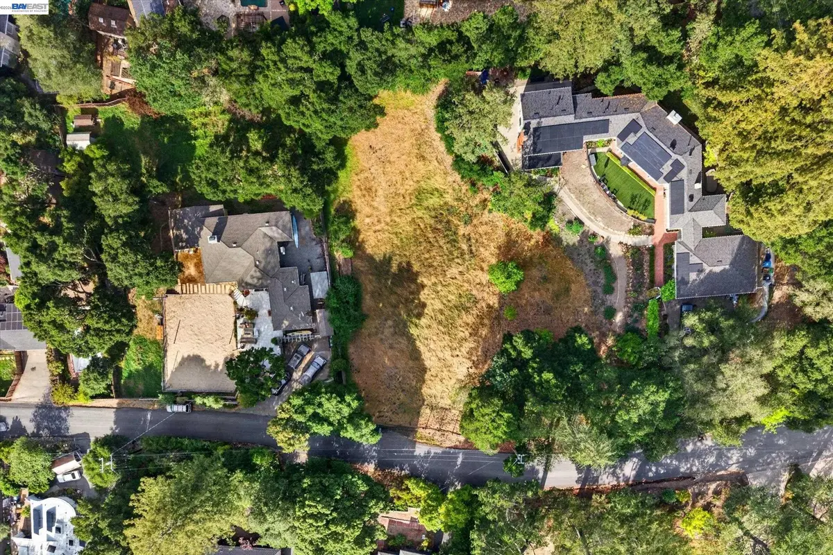 1087 Rahara Dr, A, Lafayette, CA 94549 - #1