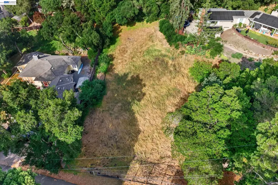 1087 Rahara Dr, A, Lafayette, CA 94549 - #3