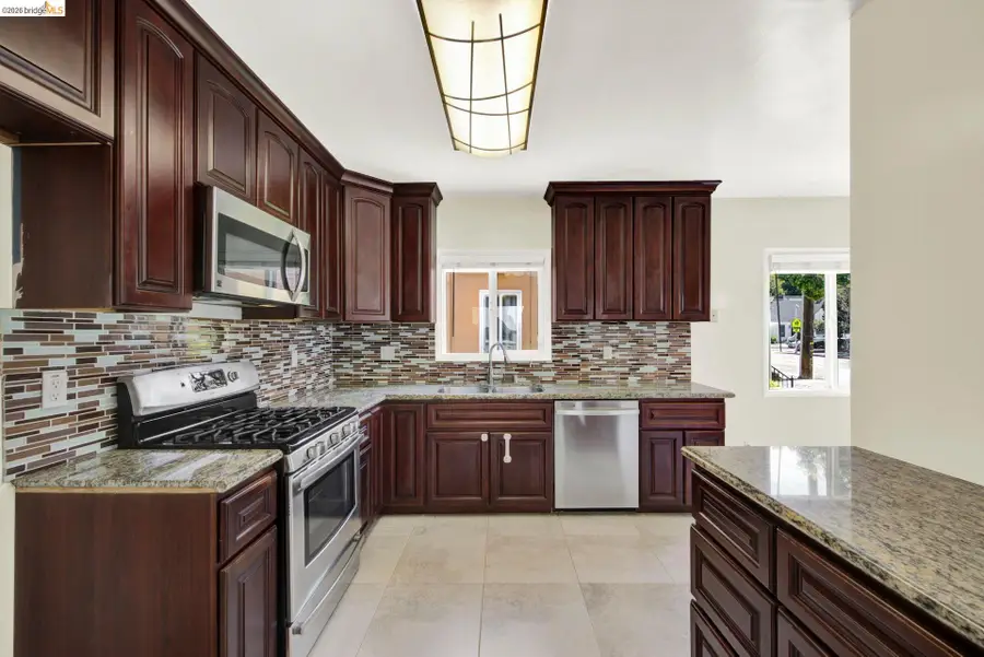 670 Estudillo Ave, San Leandro, CA 94577 - #2