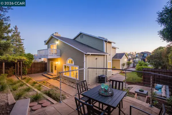 5006 Crystal Ridge Ct, Oakland, CA 94605