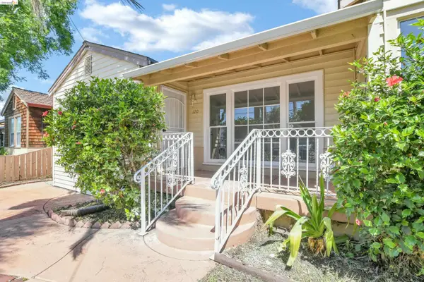 120 Hillcrest Ave, Pittsburg, CA 94565