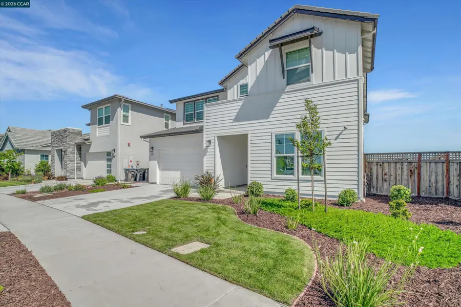 3368 Mulholland Dr, Lathrop, CA 95330 - #2