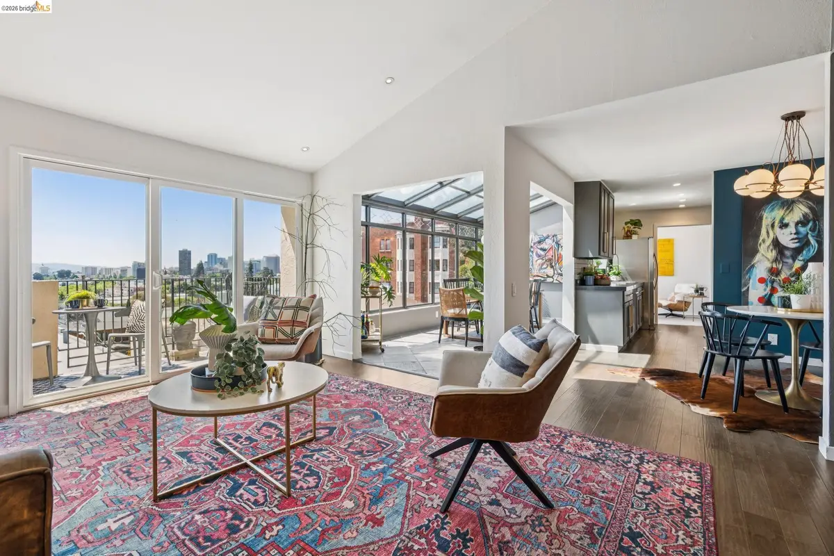 525 Mandana Blvd #402, Oakland, CA 94610 - #1