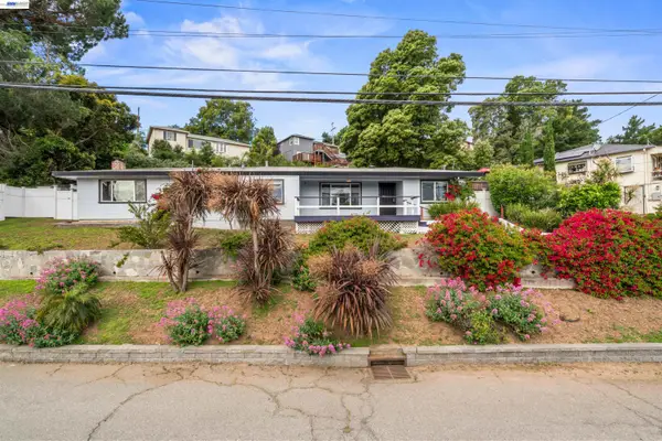 8019 Sterling Dr., Oakland, CA 94605