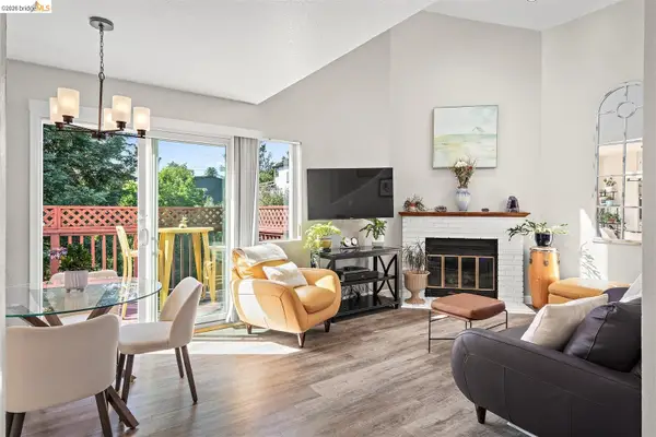 3687 Maple Ave #9, Oakland, CA 94602