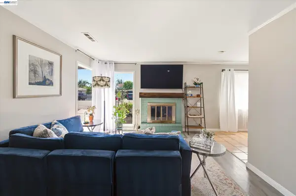 442 James St, Livermore, CA 94551