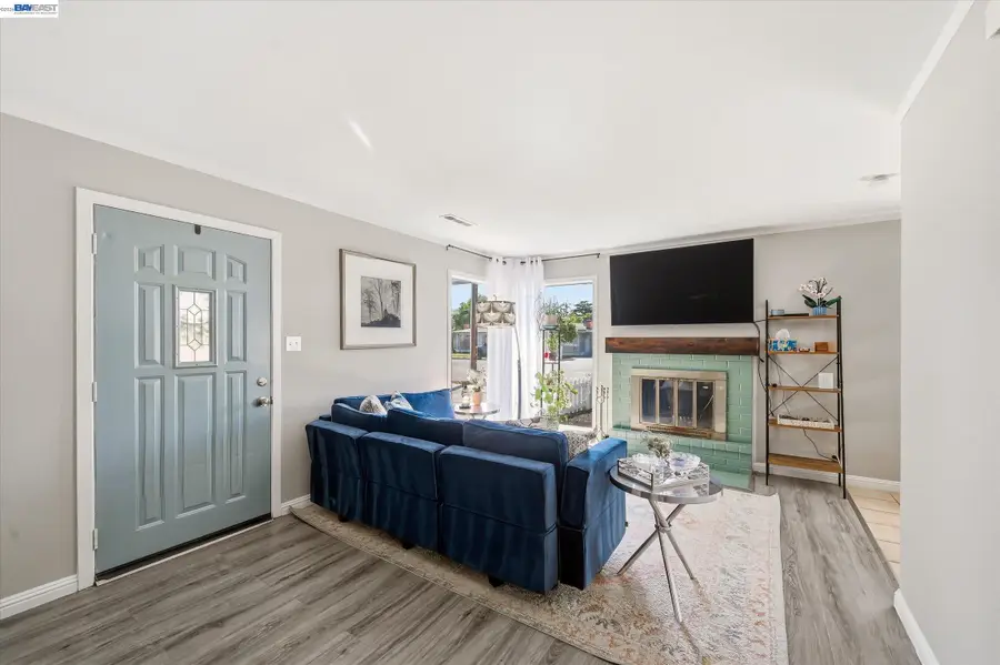 442 James St, Livermore, CA 94551 - #2